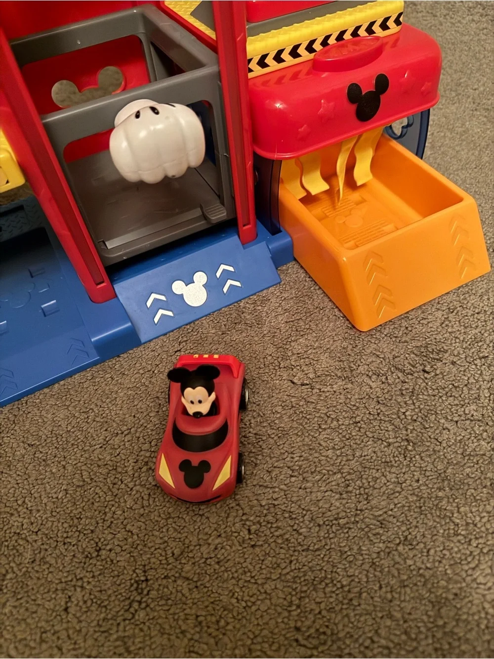 Disney Mickey's Garage Playset - Red, Yellow, Blue